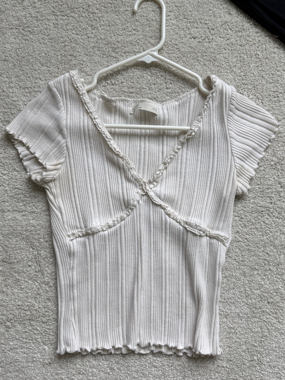 OAK + FORT Cream Ribbed Cropped Knit Top with Crossover Detail